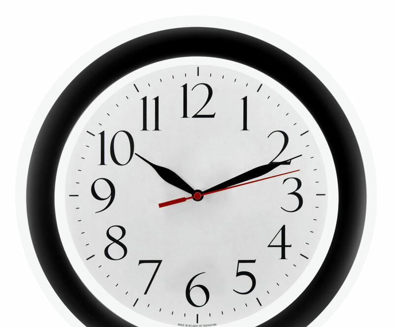 Настенные часы ТРОЙКА 122201203