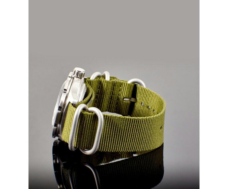 Наручные часы ВОСТОК 2415 (350501) ремень текстиль