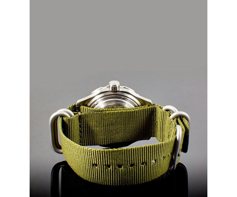 Наручные часы ВОСТОК 2415 (350501) ремень текстиль