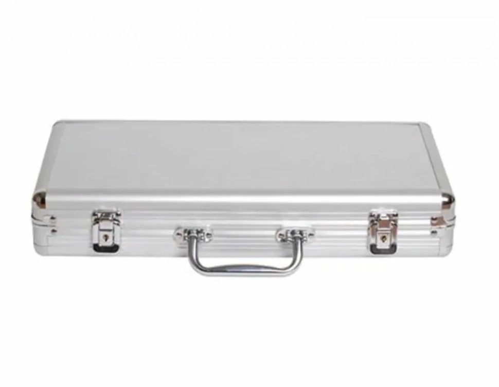 Набор для покера Ultimate 2.0 на 300 фишек.