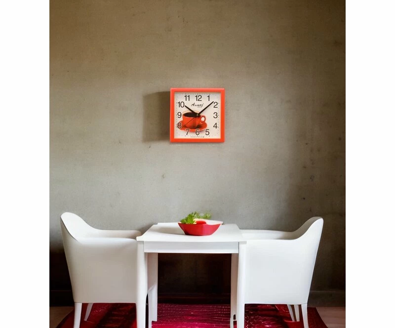 Настенные часы Алмаз М08