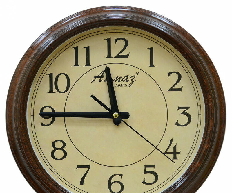 Настенные часы Алмаз А76