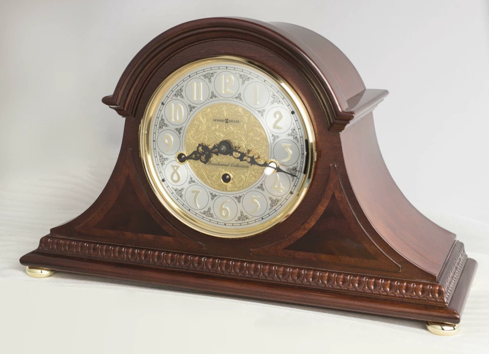 Настенные часы howard miller 613-559