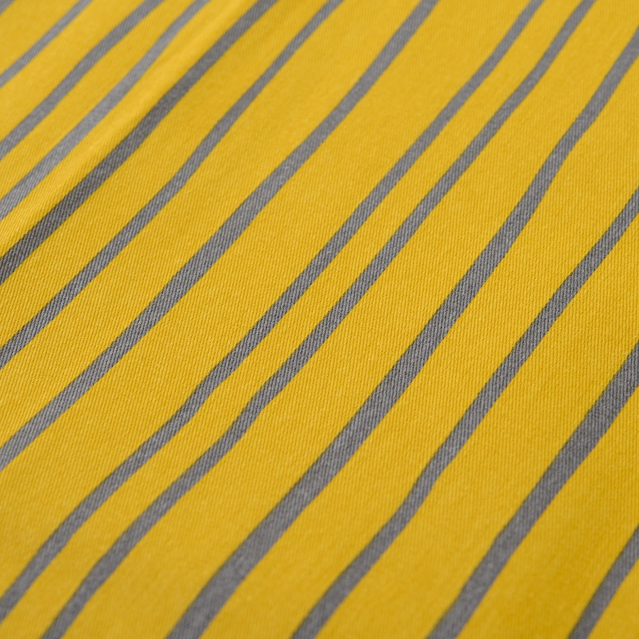 Скатерть из хлопка горчичного цвета с принтом Полоски из коллекции prairie, 170х250 см