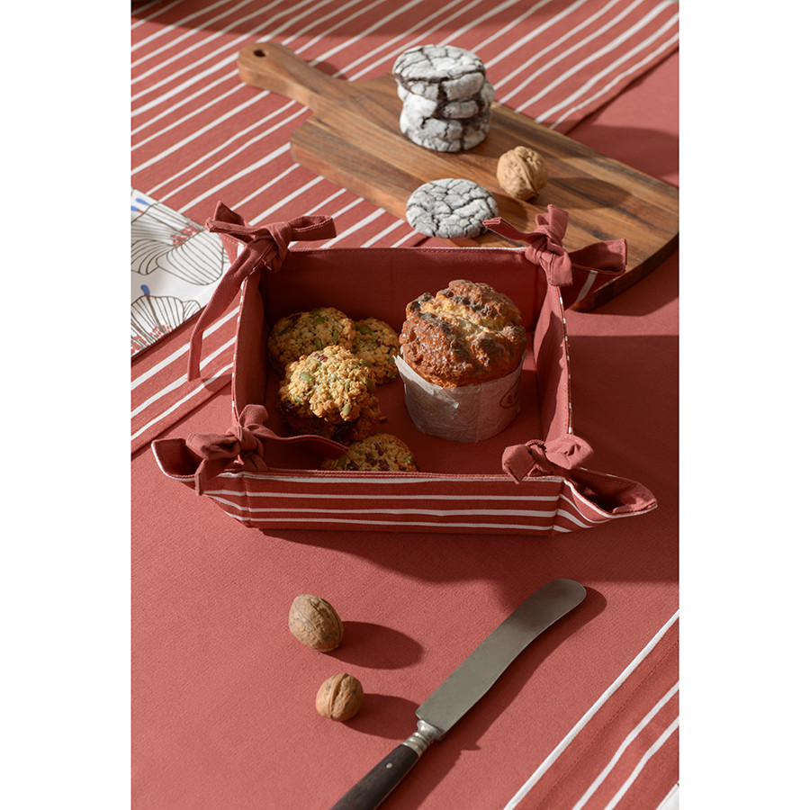 Корзинка для хлеба из хлопка терракотового цвета с принтом Полоски из коллекции prairie, 30х30 см