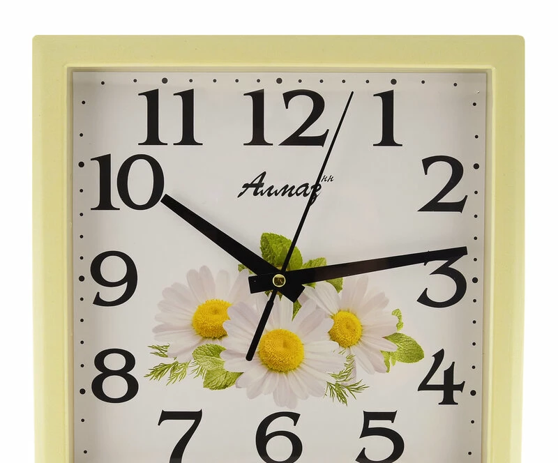 Настенные часы Алмаз М66