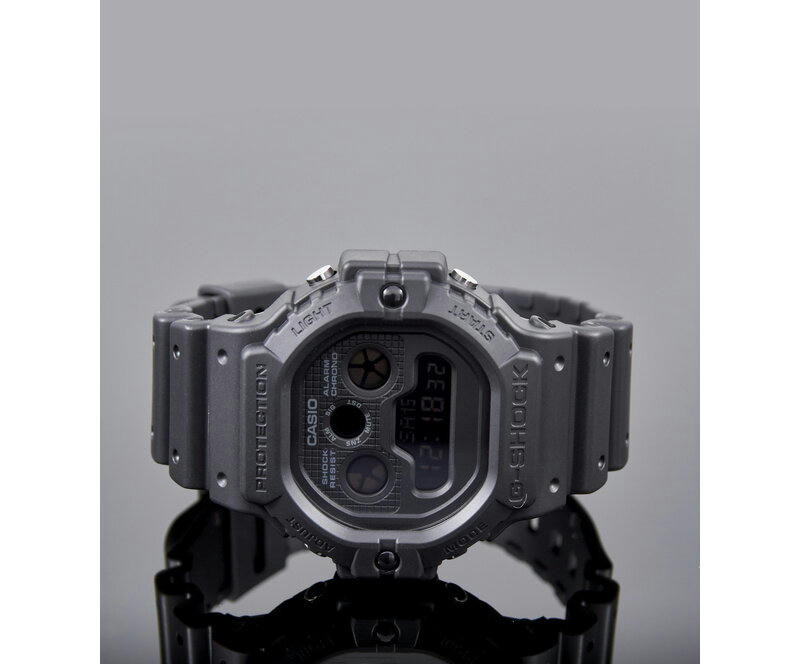 Наручные часы dw-5900bb-1dr