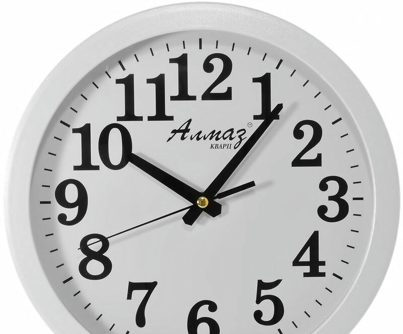 Настенные часы Алмаз В02