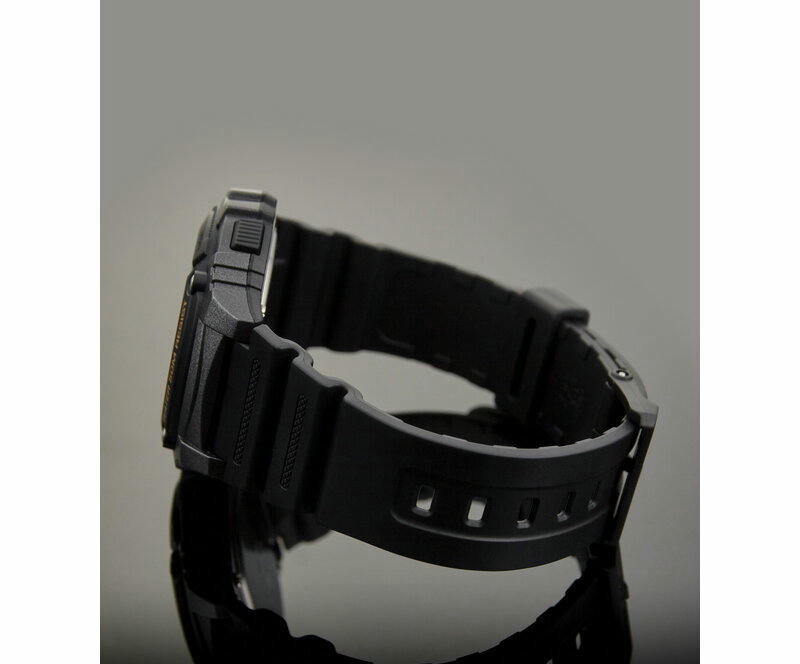 Наручные часы w-216h-1b