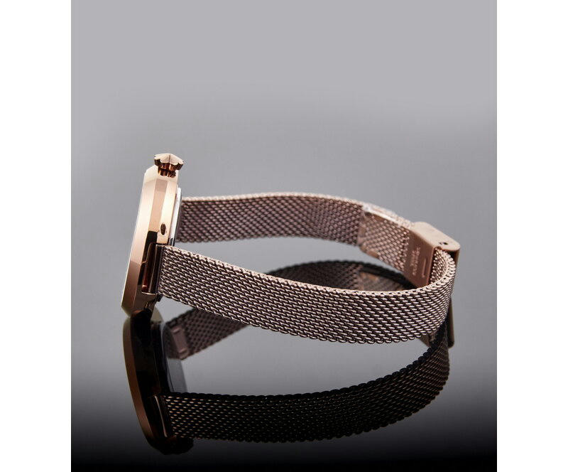 Наручные часы ltp-e154mr-9a