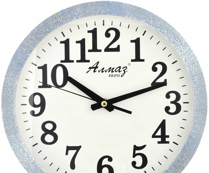 Настенные часы Алмаз 1033