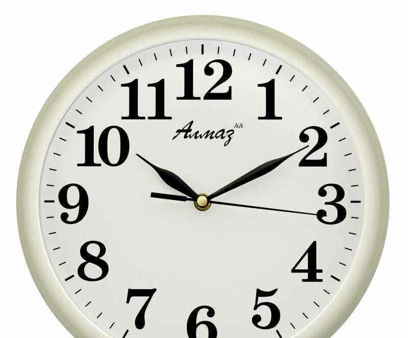 Настенные часы Алмаз В1042