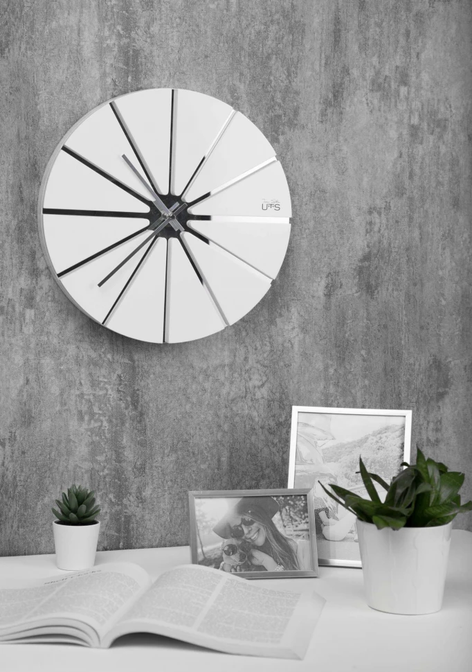 Настенные часы tomas stern 9069