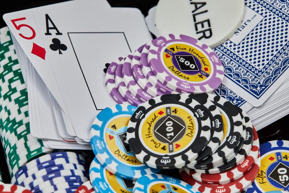Набор для покера Crown на 300 фишек