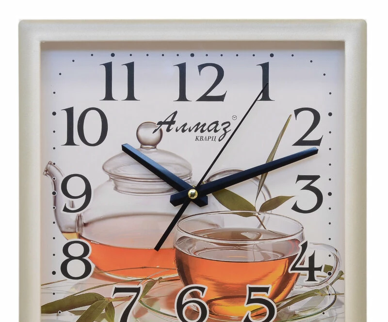 Настенные часы Алмаз К06
