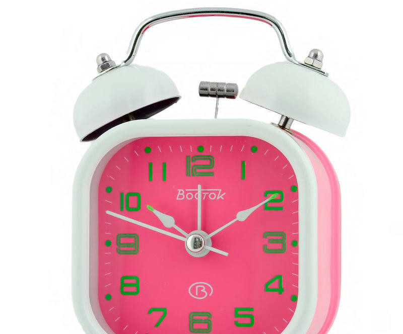 Будильники ВОСТОК k 887-14 кварцевый