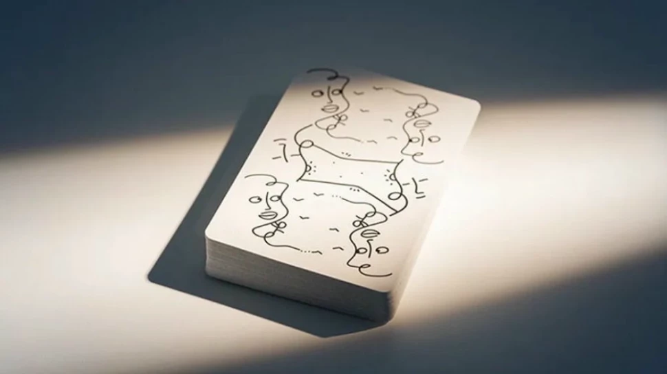Карты "Theory11 Shantell Martin White"