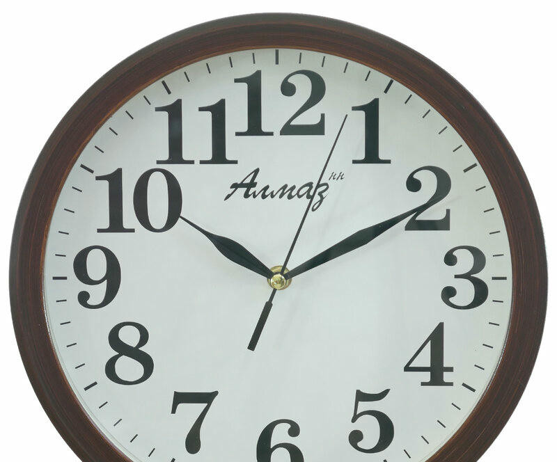 Настенные часы Алмаз В33