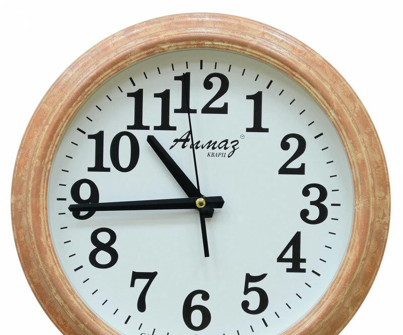 Настенные часы Алмаз А99