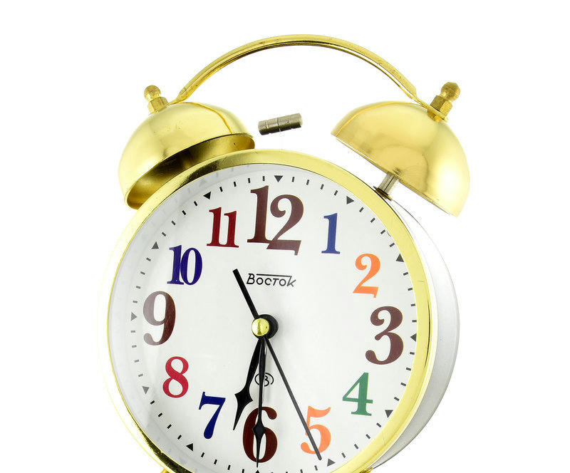 Будильники ВОСТОК k 897-12 кварцевый