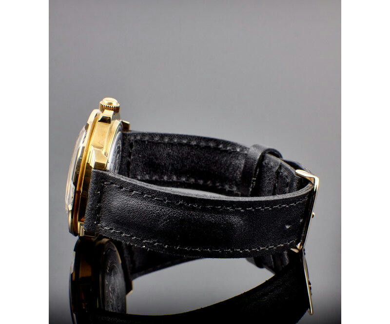 Наручные часы ВОСТОК 2414 (439608) ремень