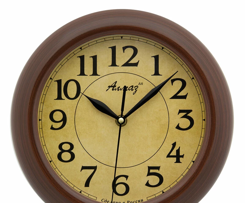 Настенные часы Алмаз Р28