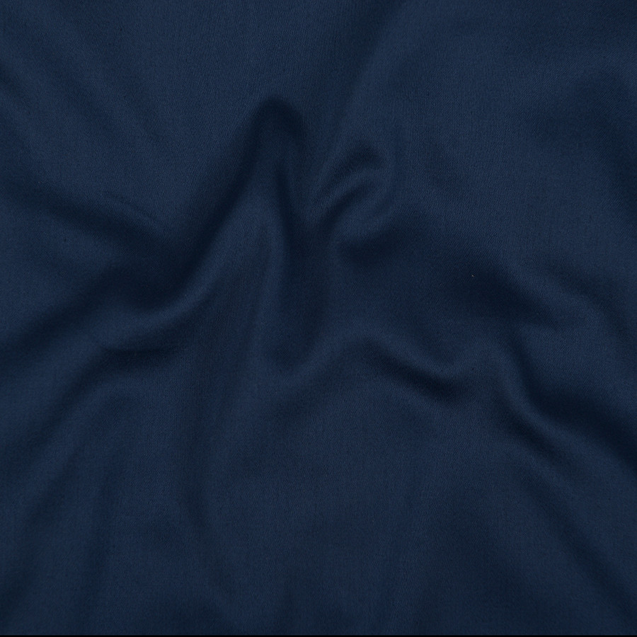 Простыня из сатина темно-синего цвета из египетского хлопка из коллекции essential, 240х270 см