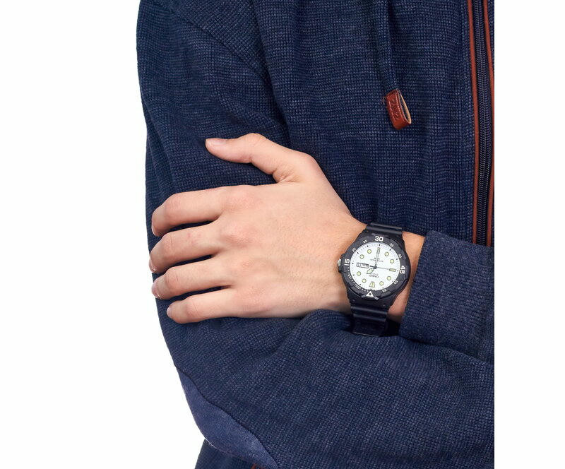 Наручные часы mrw-200h-7e