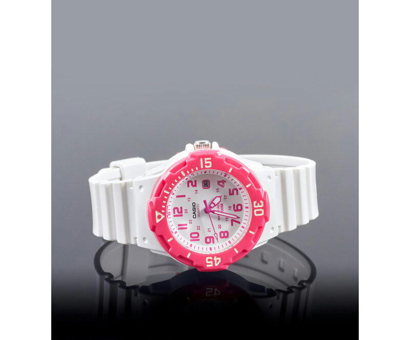 Наручные часы lrw-200h-4b