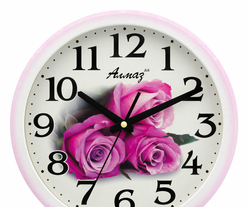 Настенные часы Алмаз В139