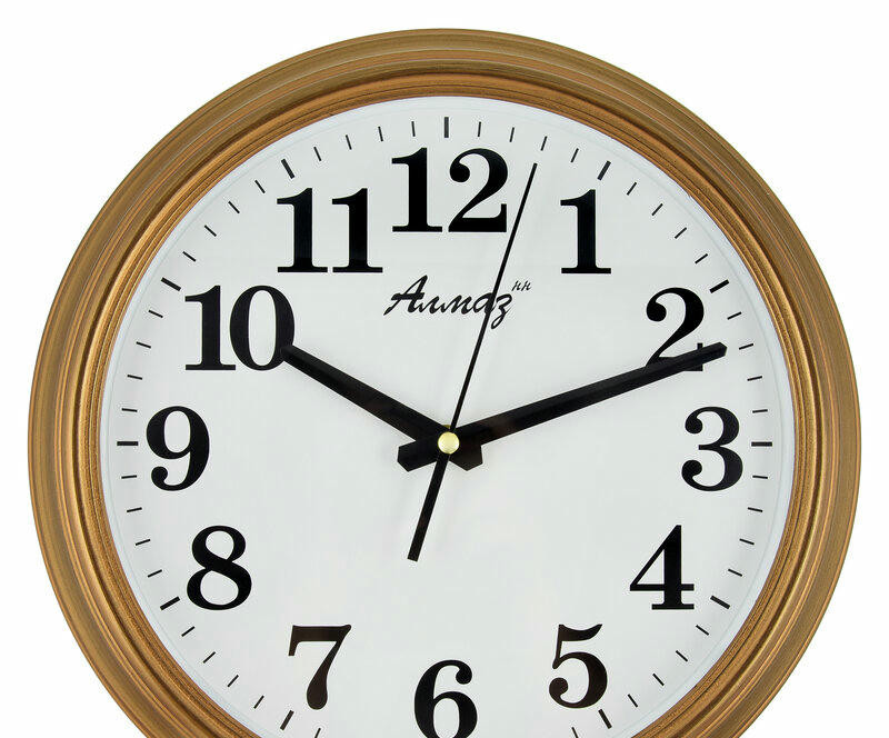 Настенные часы Алмаз А137
