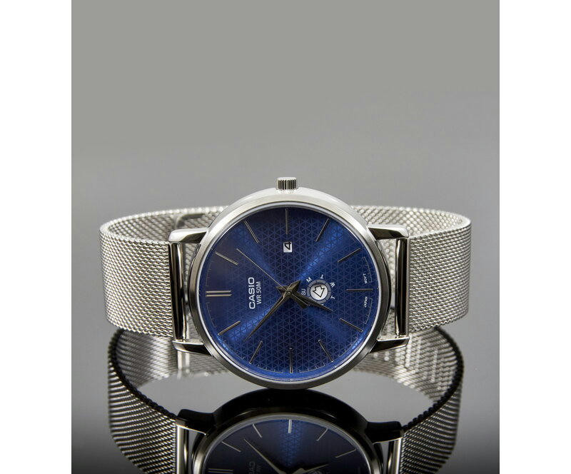 Наручные часы mtp-b125m-2a