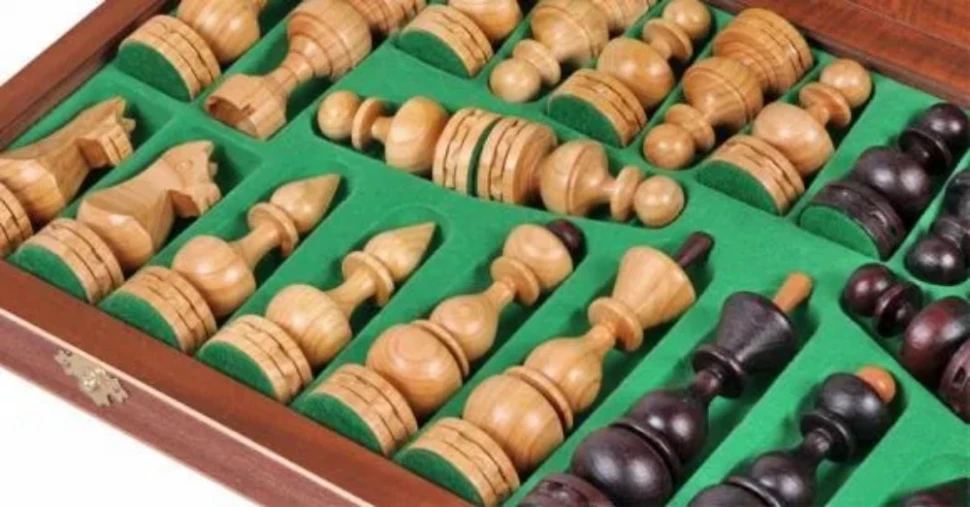 Шахматы "Дебют" 48 см маркетри, Madon (деревянные, Польша)