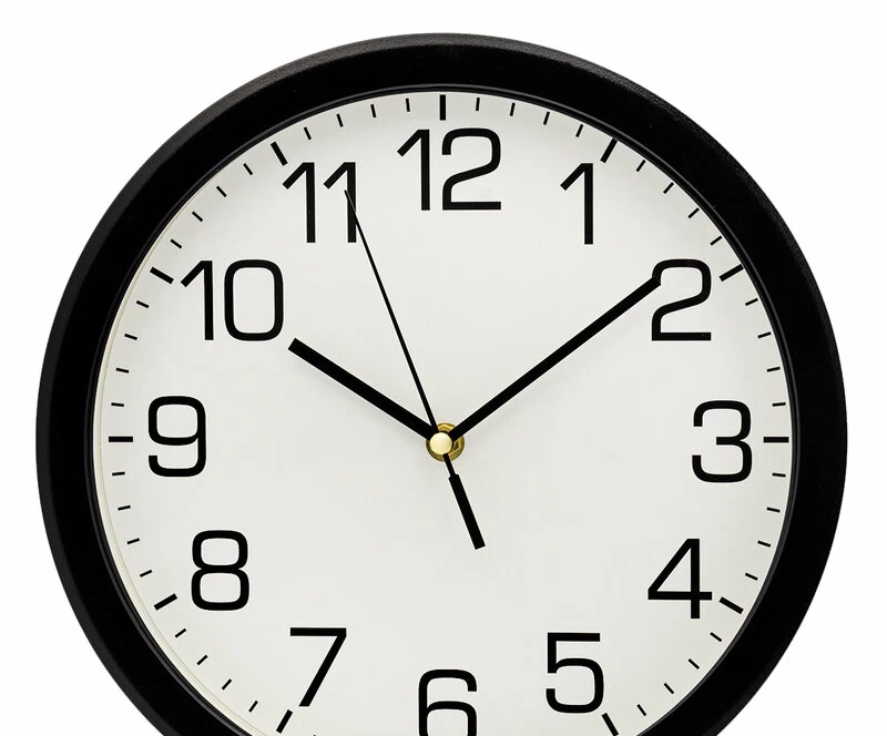 Настенные часы Алмаз В91