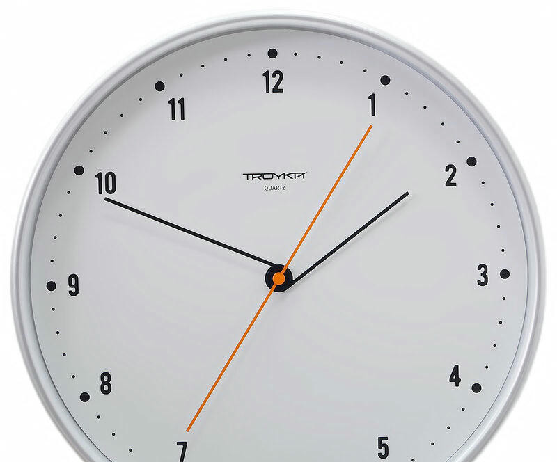 Настенные часы ТРОЙКА 77777711