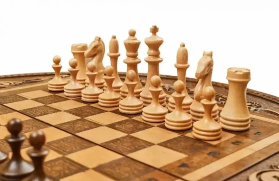 Шахматы + нарды резные "Аревик" 60, Mkhitaryan