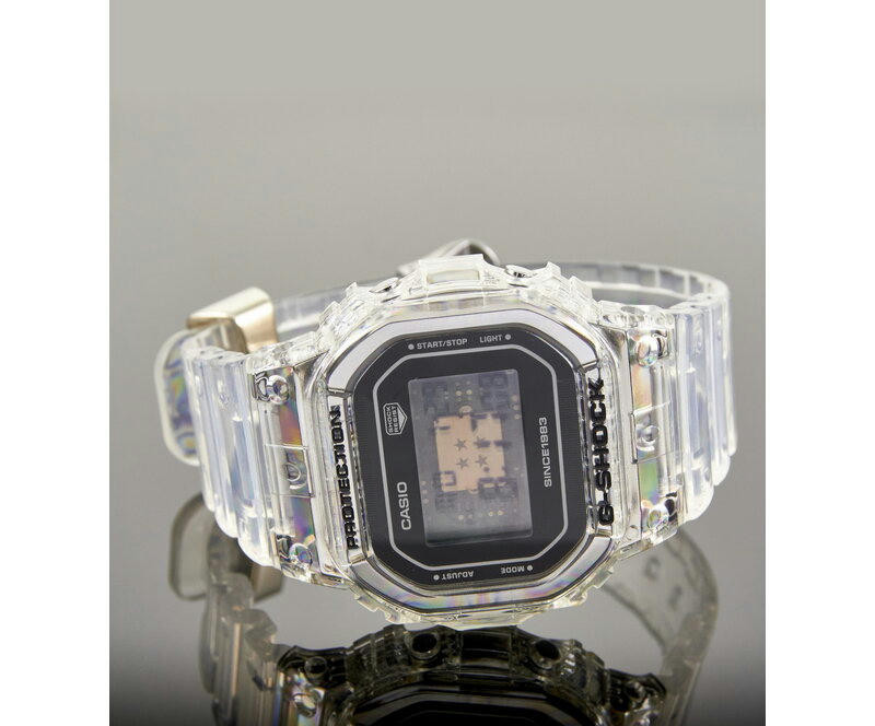 Наручные часы dw-5040rx-7