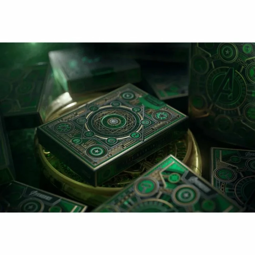 Карты "Theory11 Avengers Infinity Saga Green Edition"
