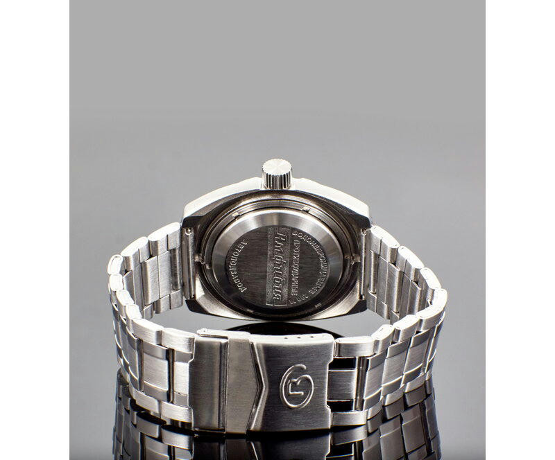 Наручные часы ВОСТОК 2415 (090486) браслет