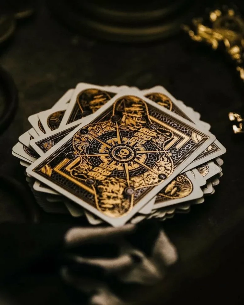 Карты "Theory11 Piracy"