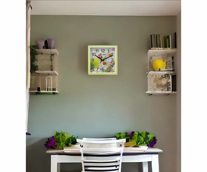 Настенные часы Алмаз М07