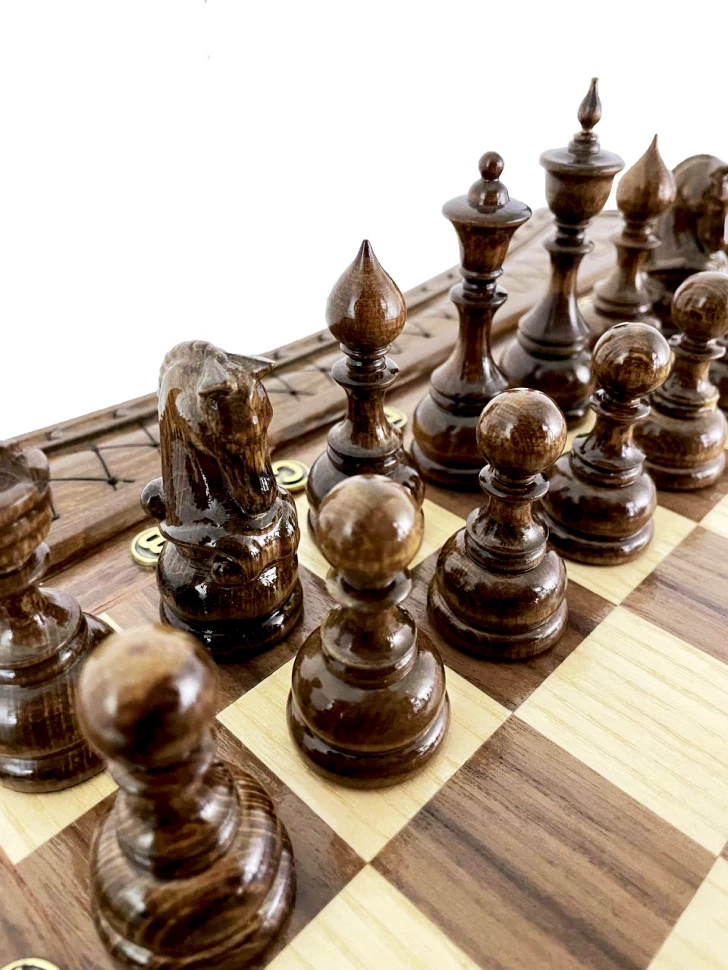 Шахматы резные восьмиугольные в ларце с ящиками 50, Haleyan