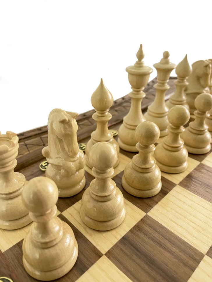 Шахматы резные восьмиугольные в ларце с ящиками 50, Haleyan